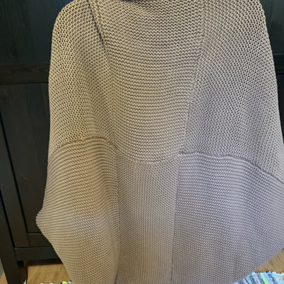 BNWOT NA-KD Knit Shawl/Cardigan - Picture 2 of 3
